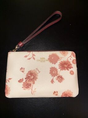 COACH Floral Zip Wristlet in Cream and Pink